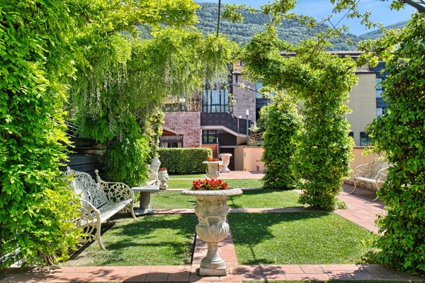 Bv Grand Hotel Assisi (Asyż)